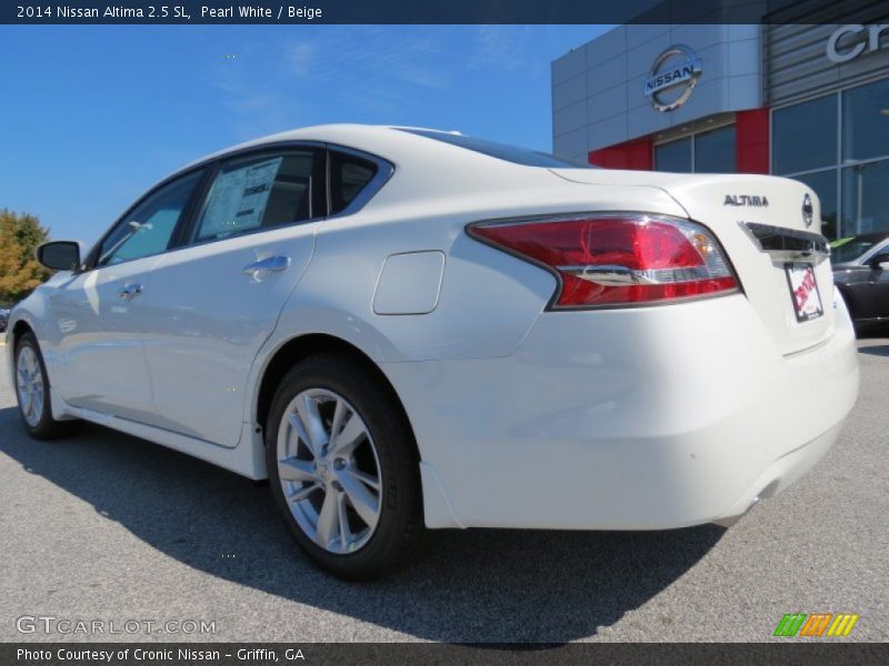 Pearl White / Beige 2014 Nissan Altima 2.5 SL