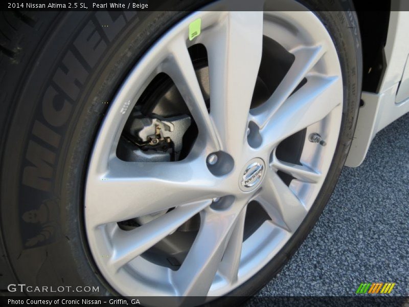 Pearl White / Beige 2014 Nissan Altima 2.5 SL