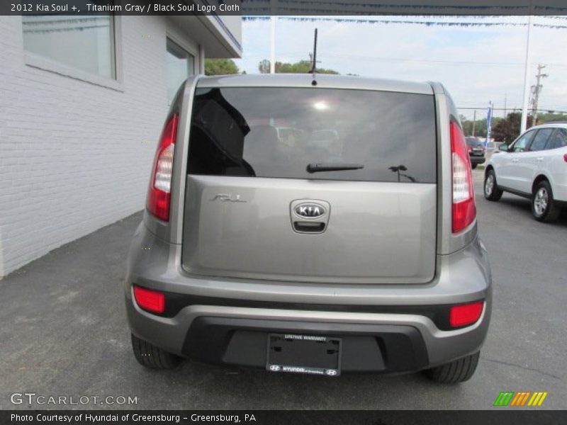 Titanium Gray / Black Soul Logo Cloth 2012 Kia Soul +