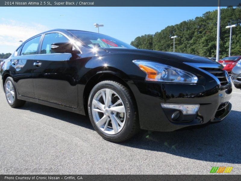 Super Black / Charcoal 2014 Nissan Altima 2.5 SL