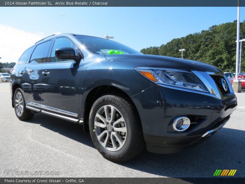 Arctic Blue Metallic / Charcoal 2014 Nissan Pathfinder SL