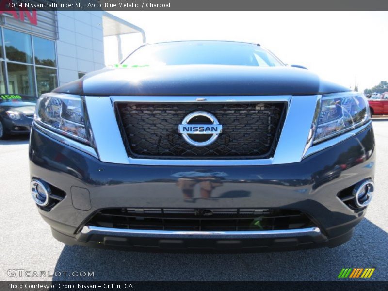 Arctic Blue Metallic / Charcoal 2014 Nissan Pathfinder SL