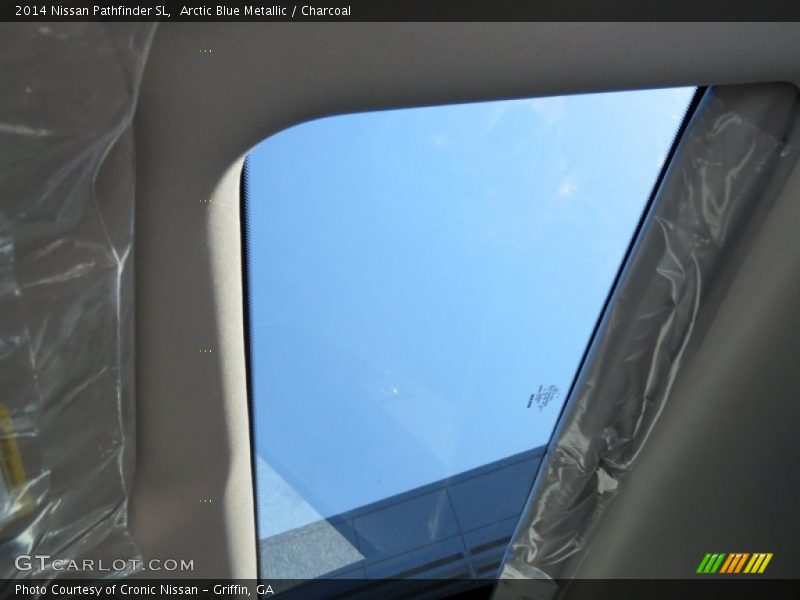 Arctic Blue Metallic / Charcoal 2014 Nissan Pathfinder SL