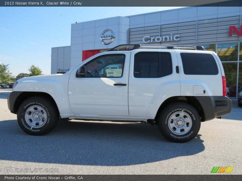 Glacier White / Gray 2013 Nissan Xterra X