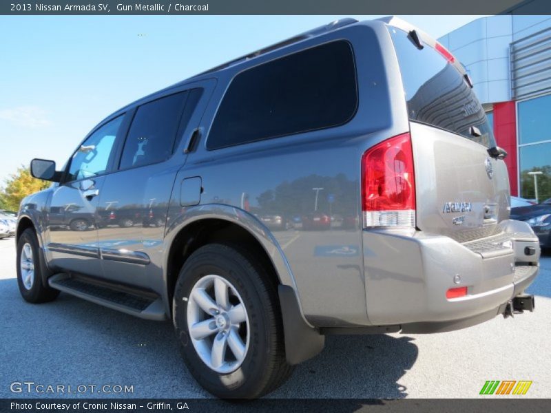 Gun Metallic / Charcoal 2013 Nissan Armada SV