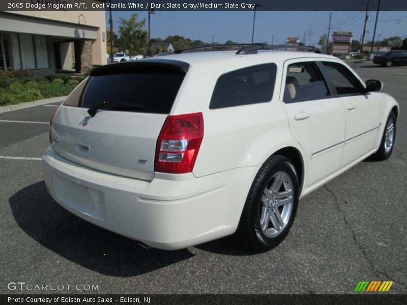 Cool Vanilla White / Dark Slate Gray/Medium Slate Gray 2005 Dodge Magnum R/T