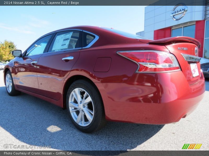 Cayenne Red / Beige 2014 Nissan Altima 2.5 SL