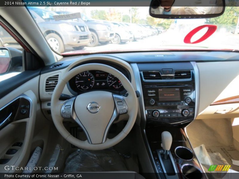 Cayenne Red / Beige 2014 Nissan Altima 2.5 SL