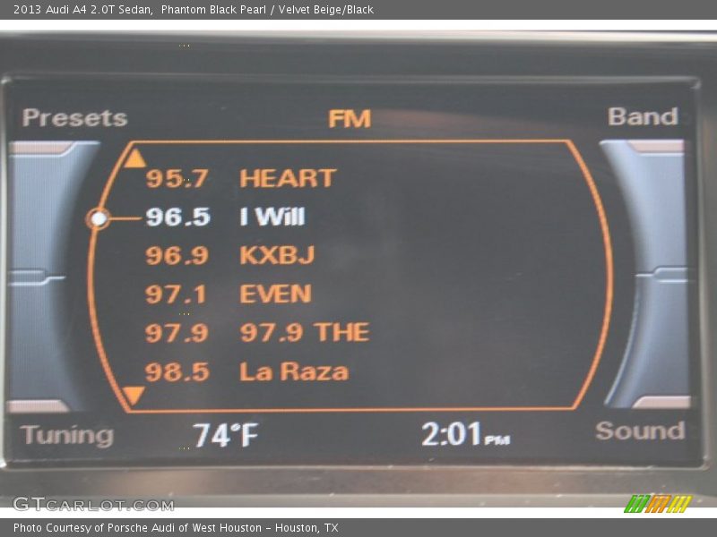 Phantom Black Pearl / Velvet Beige/Black 2013 Audi A4 2.0T Sedan