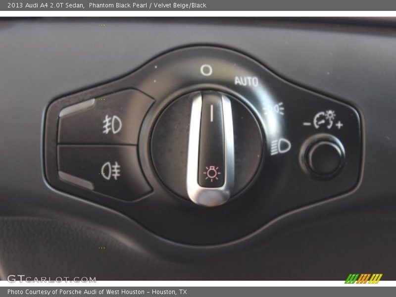 Phantom Black Pearl / Velvet Beige/Black 2013 Audi A4 2.0T Sedan