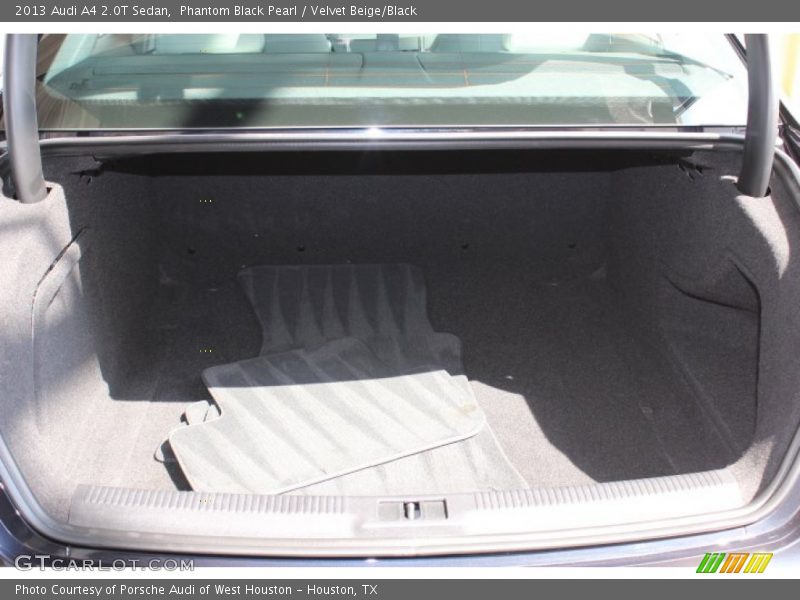 Phantom Black Pearl / Velvet Beige/Black 2013 Audi A4 2.0T Sedan
