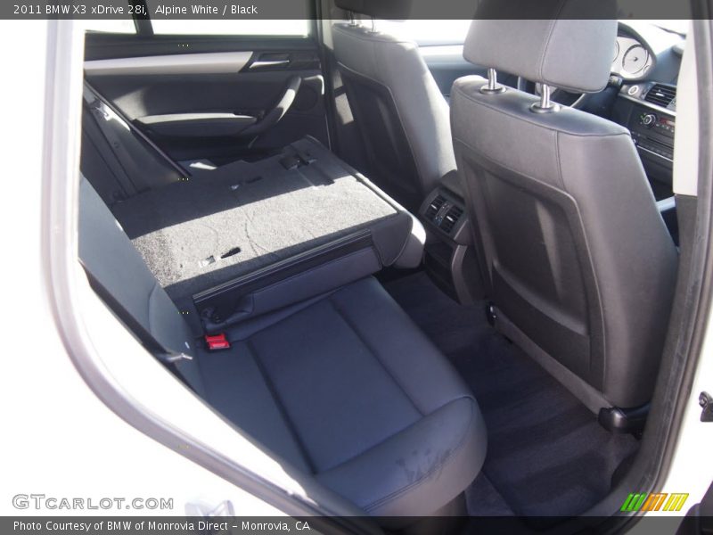 Alpine White / Black 2011 BMW X3 xDrive 28i