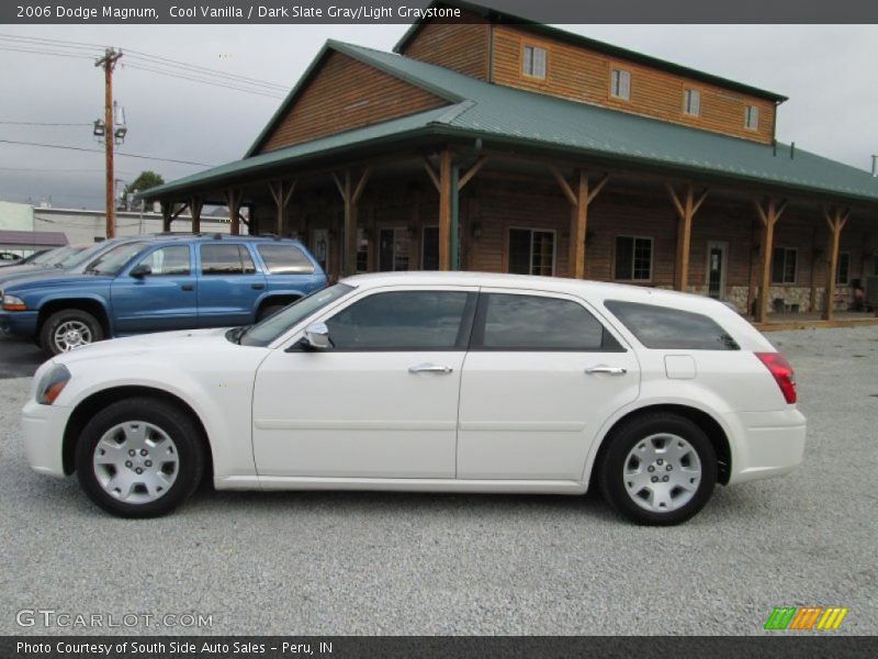 Cool Vanilla / Dark Slate Gray/Light Graystone 2006 Dodge Magnum