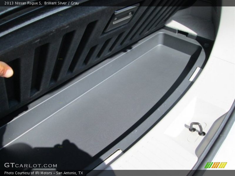 Brilliant Silver / Gray 2013 Nissan Rogue S