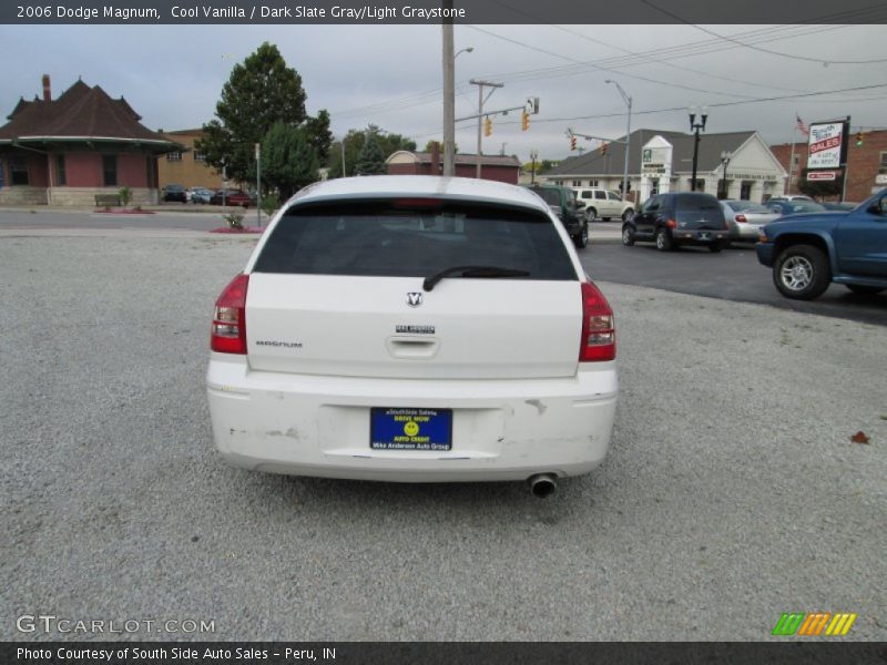 Cool Vanilla / Dark Slate Gray/Light Graystone 2006 Dodge Magnum