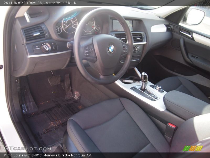 Alpine White / Black 2011 BMW X3 xDrive 28i
