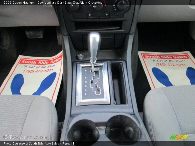 Cool Vanilla / Dark Slate Gray/Light Graystone 2006 Dodge Magnum