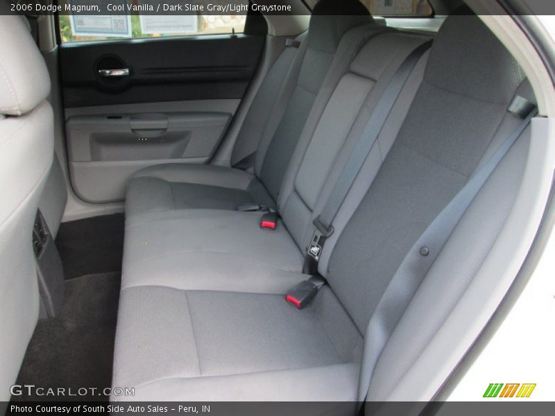 Cool Vanilla / Dark Slate Gray/Light Graystone 2006 Dodge Magnum