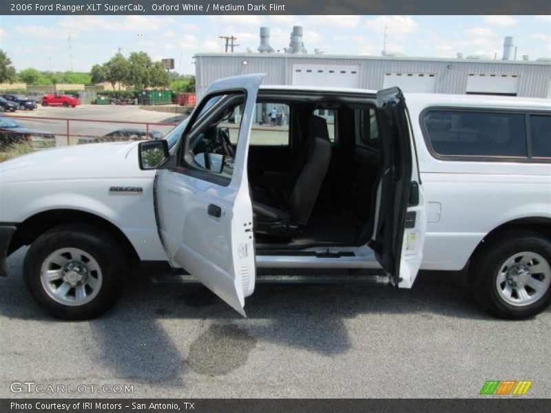 Oxford White / Medium Dark Flint 2006 Ford Ranger XLT SuperCab