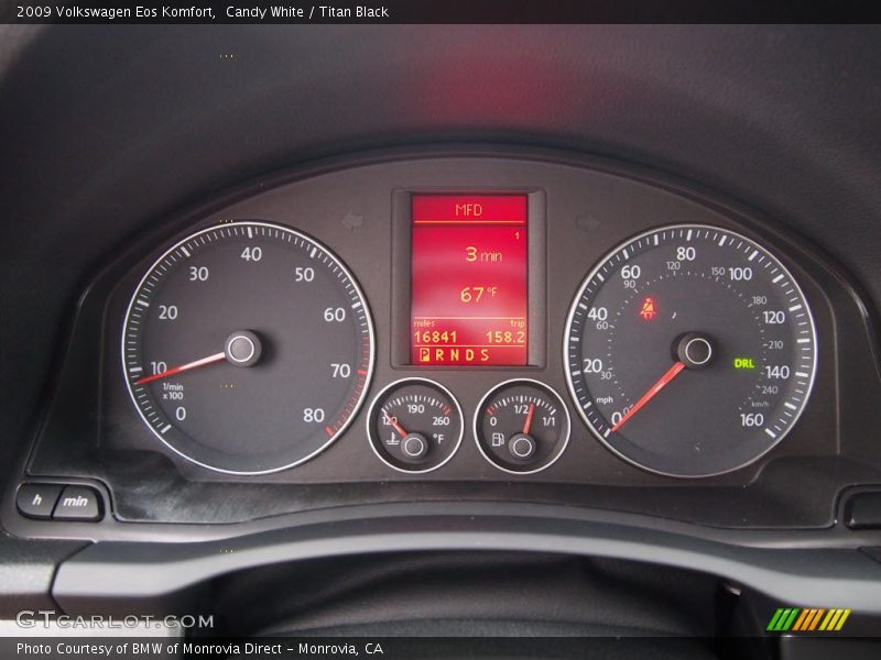 Candy White / Titan Black 2009 Volkswagen Eos Komfort