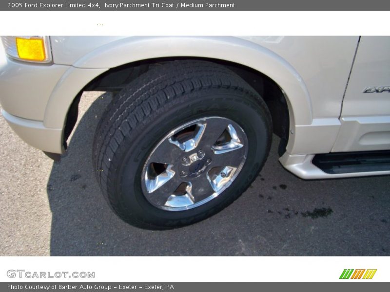 Ivory Parchment Tri Coat / Medium Parchment 2005 Ford Explorer Limited 4x4