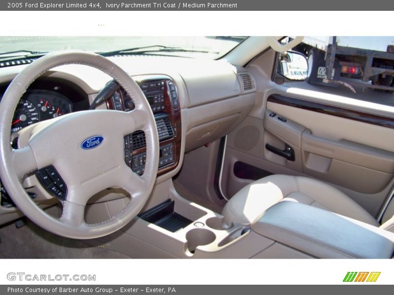 Ivory Parchment Tri Coat / Medium Parchment 2005 Ford Explorer Limited 4x4