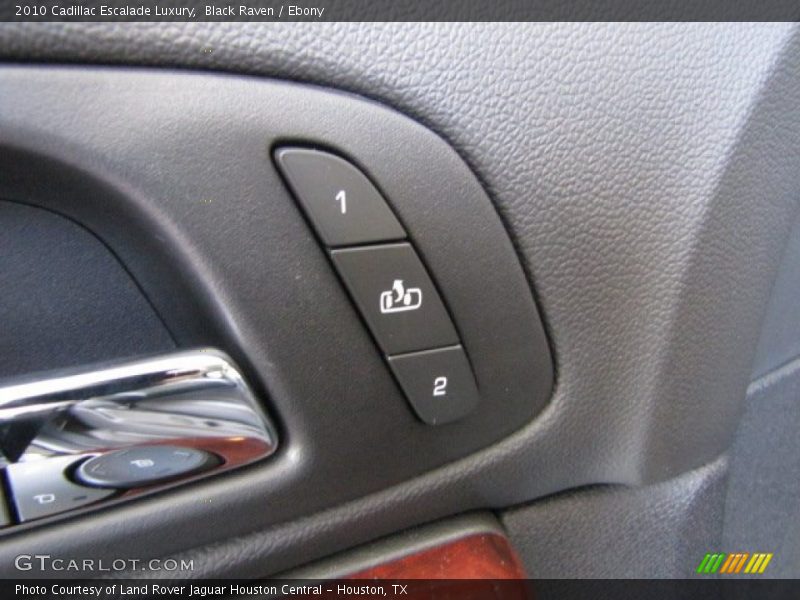 Black Raven / Ebony 2010 Cadillac Escalade Luxury