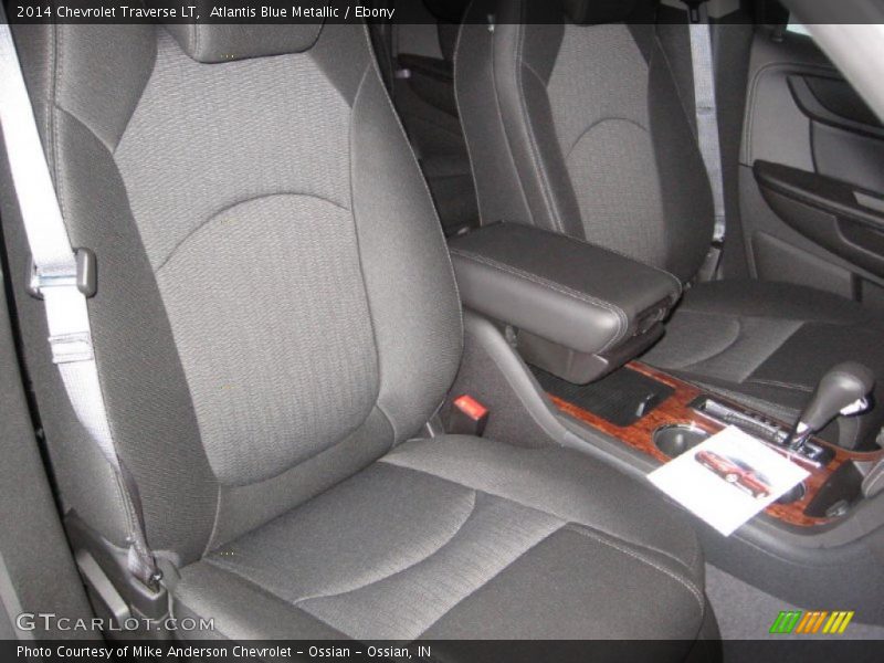 Atlantis Blue Metallic / Ebony 2014 Chevrolet Traverse LT