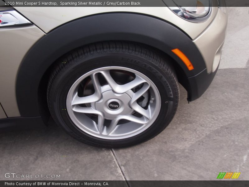 Sparkling Silver Metallic / Grey/Carbon Black 2010 Mini Cooper S Hardtop