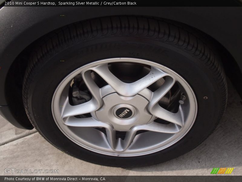 Sparkling Silver Metallic / Grey/Carbon Black 2010 Mini Cooper S Hardtop