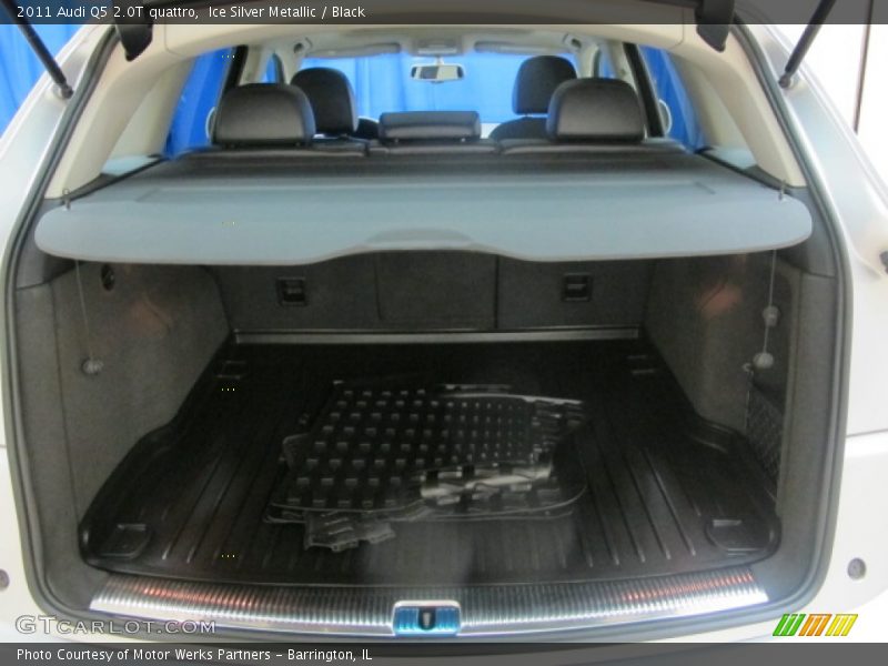 Ice Silver Metallic / Black 2011 Audi Q5 2.0T quattro