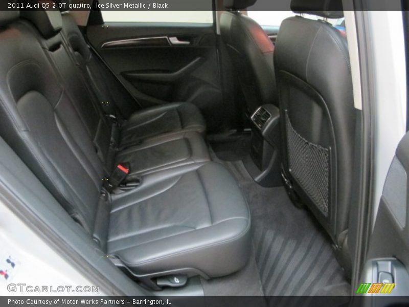 Ice Silver Metallic / Black 2011 Audi Q5 2.0T quattro