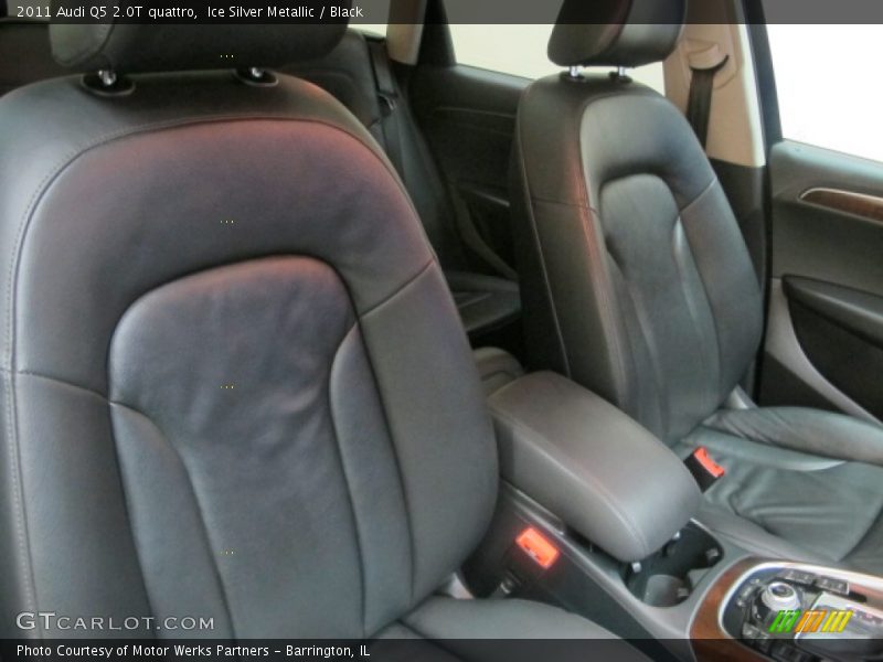 Ice Silver Metallic / Black 2011 Audi Q5 2.0T quattro