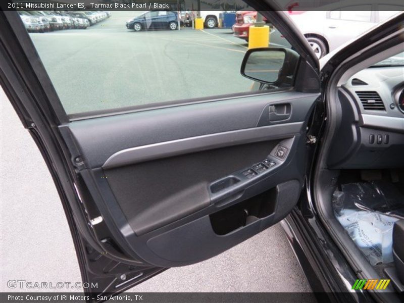 Tarmac Black Pearl / Black 2011 Mitsubishi Lancer ES
