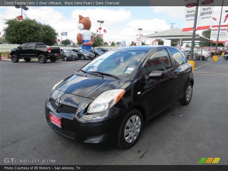 Black Sand Pearl / Dark Charcoal 2009 Toyota Yaris 3 Door Liftback
