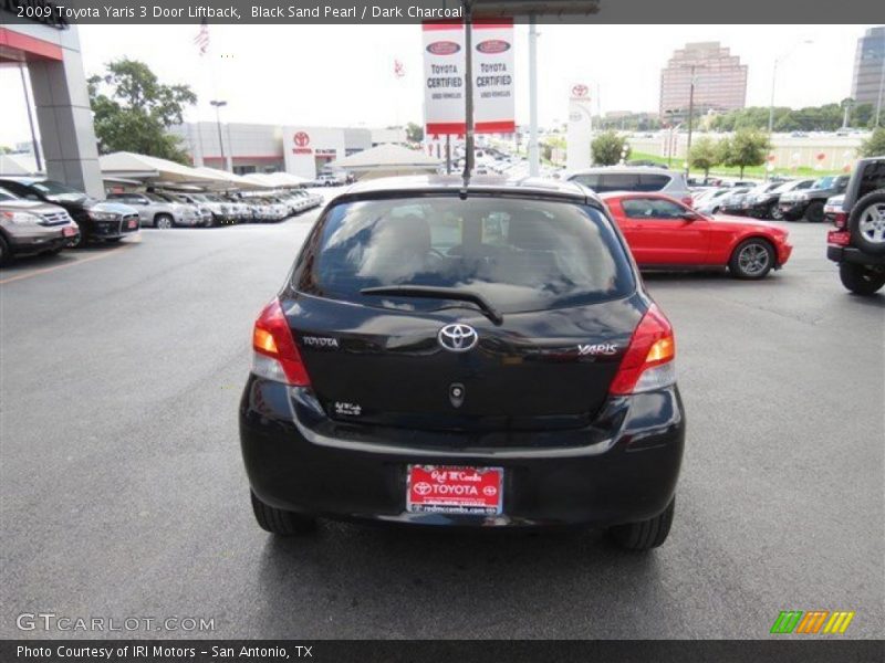 Black Sand Pearl / Dark Charcoal 2009 Toyota Yaris 3 Door Liftback