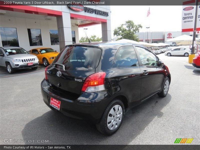 Black Sand Pearl / Dark Charcoal 2009 Toyota Yaris 3 Door Liftback