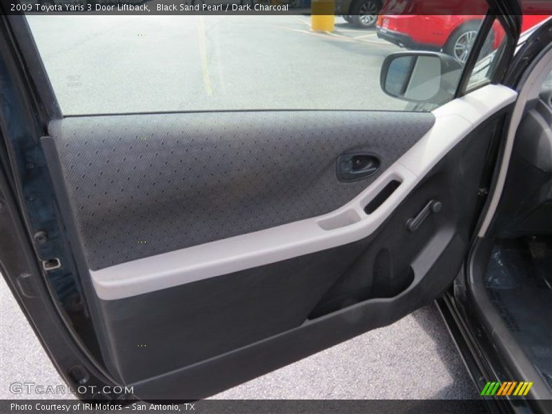 Black Sand Pearl / Dark Charcoal 2009 Toyota Yaris 3 Door Liftback