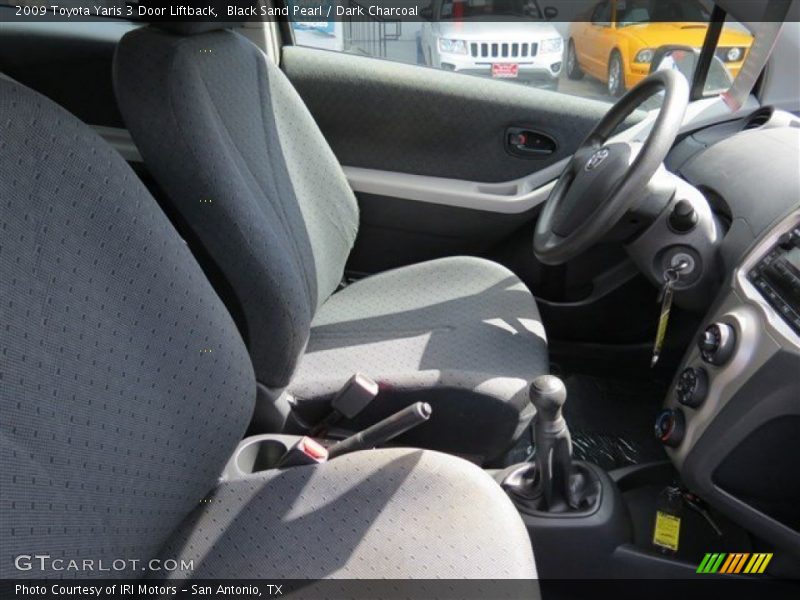 Black Sand Pearl / Dark Charcoal 2009 Toyota Yaris 3 Door Liftback