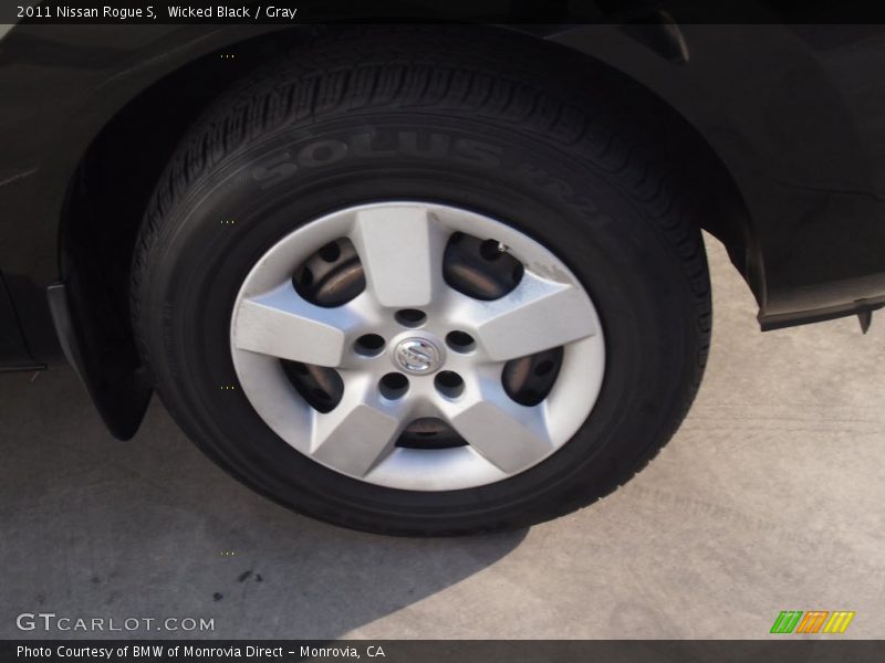 Wicked Black / Gray 2011 Nissan Rogue S