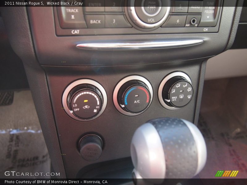 Wicked Black / Gray 2011 Nissan Rogue S