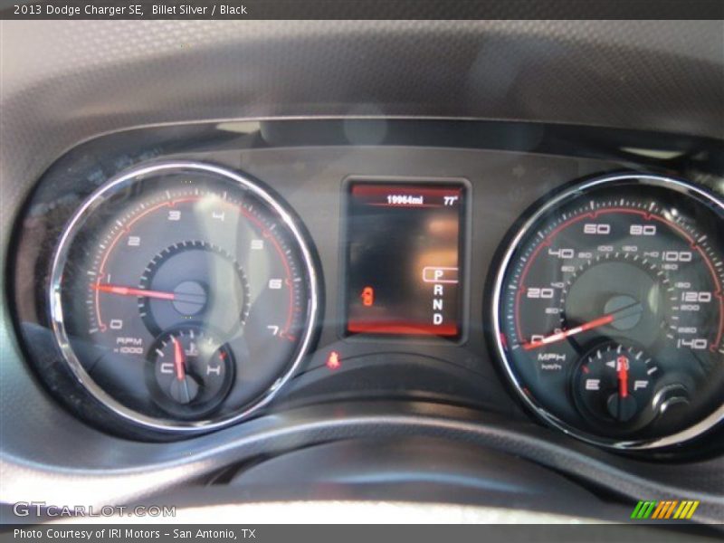 Billet Silver / Black 2013 Dodge Charger SE