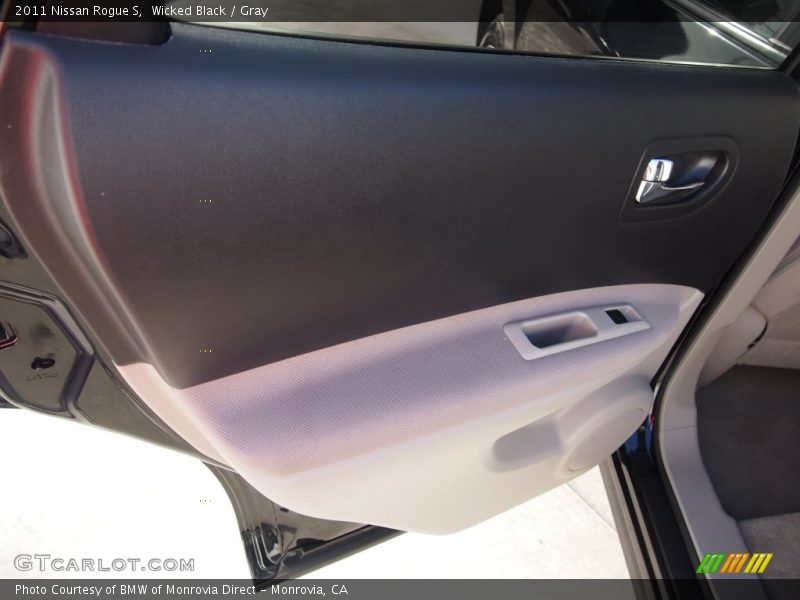 Wicked Black / Gray 2011 Nissan Rogue S