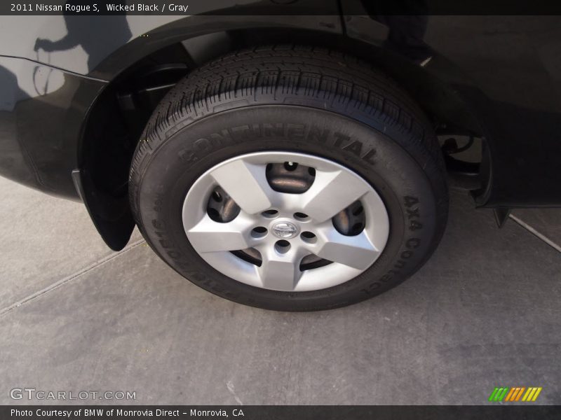 Wicked Black / Gray 2011 Nissan Rogue S