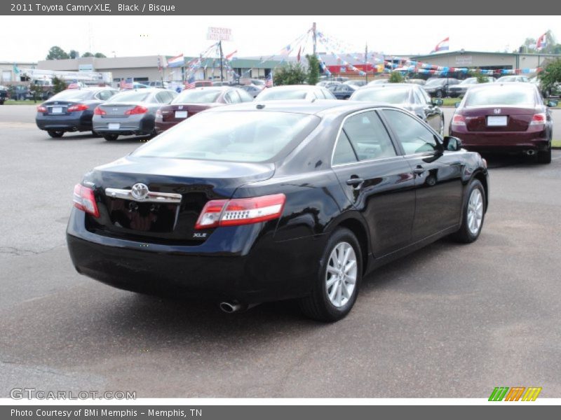 Black / Bisque 2011 Toyota Camry XLE