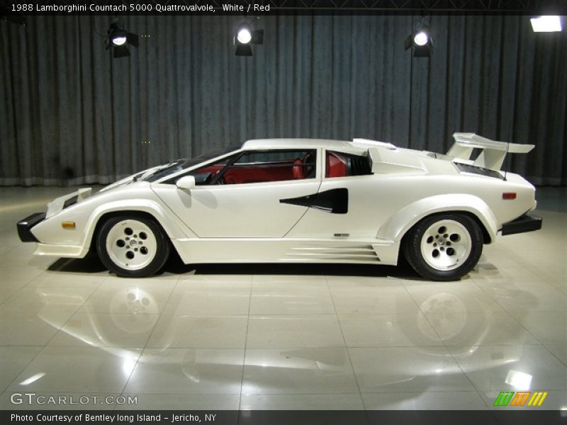 White / Red 1988 Lamborghini Countach 5000 Quattrovalvole