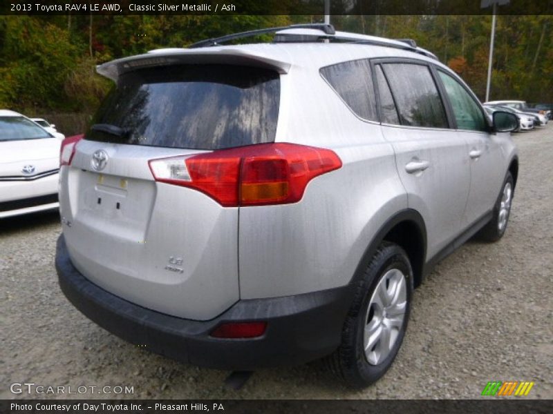 Classic Silver Metallic / Ash 2013 Toyota RAV4 LE AWD