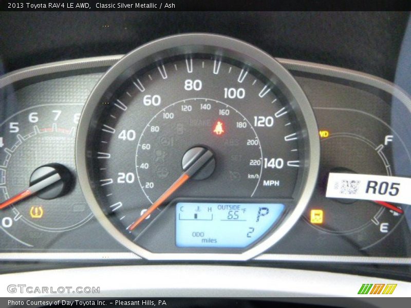 Classic Silver Metallic / Ash 2013 Toyota RAV4 LE AWD