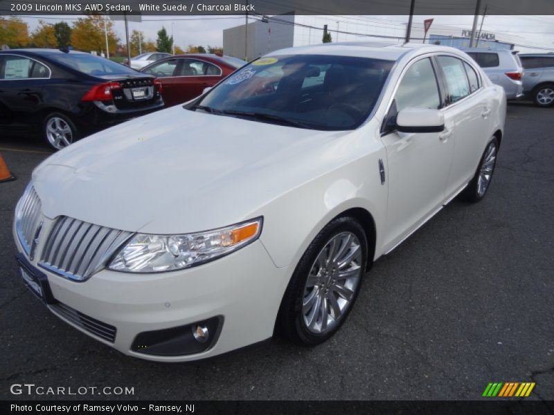 White Suede / Charcoal Black 2009 Lincoln MKS AWD Sedan