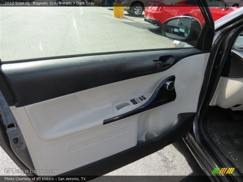 Magnetic Gray Metallic / Dark Gray 2012 Scion iQ